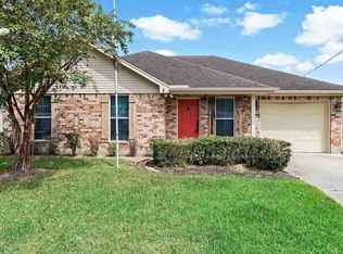 5795 Shadowbend Cir S, Lumberton, TX 77657