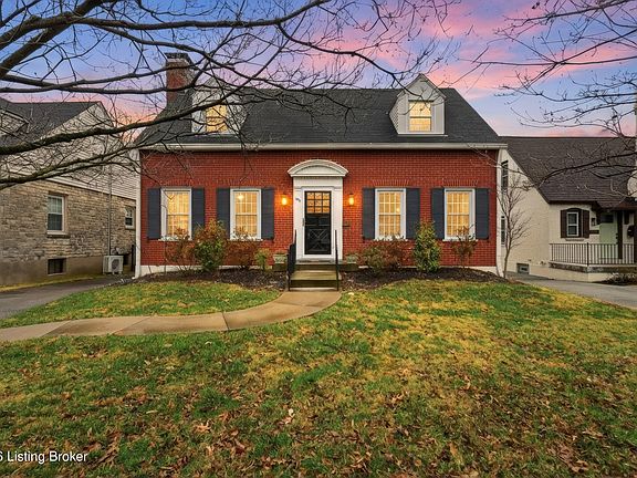 2nd image of 1908 Strathmoor Blvd