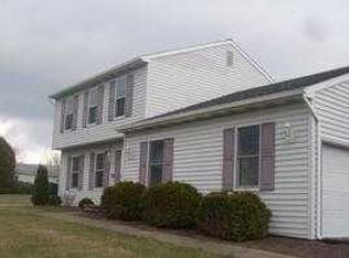 2733 S Rosegarden Blvd, Mechanicsburg, PA