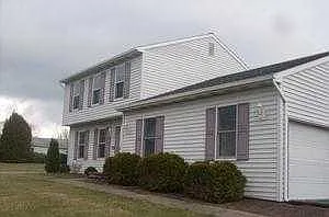2733 S Rosegarden Blvd photo 1