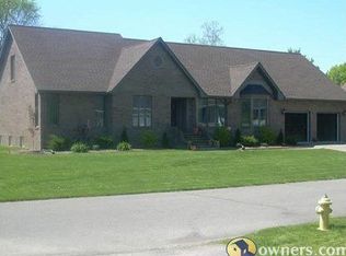 819 Juniper Dr, Seymour, IN 47274