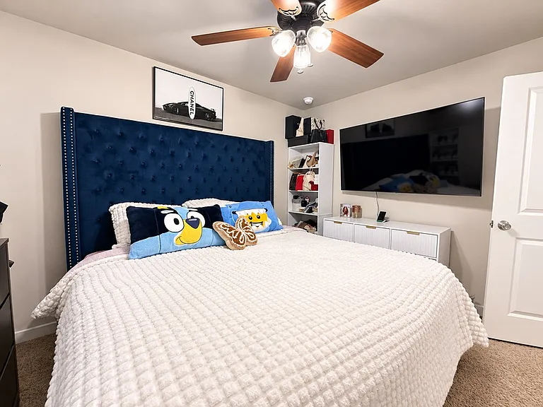 2122 Marfa Ln — Photo 11