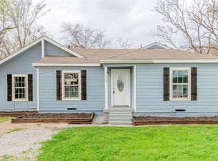 7113 Maple Park Dr, Richland Hills, TX 76118