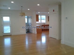 148 Magazine St #2J, Cambridge, MA 02139