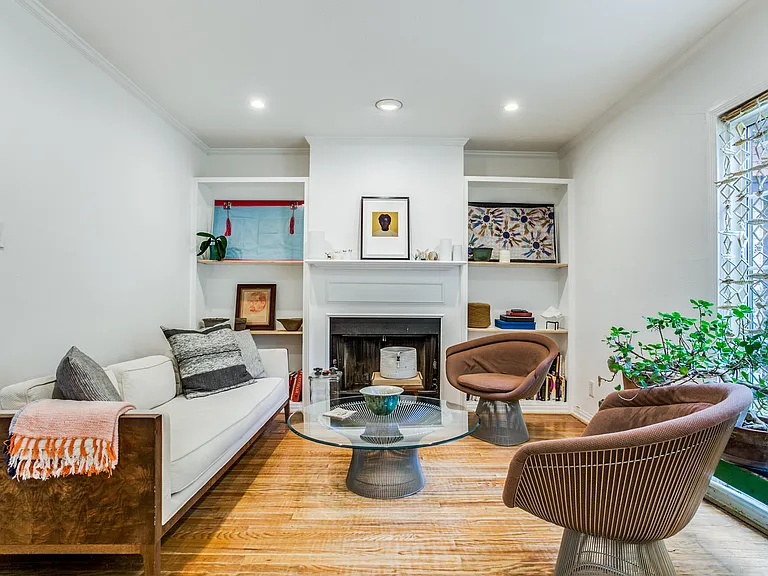 8619 Angora St — Photo 5