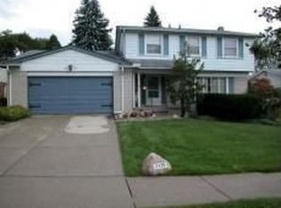 2438 Trenton Ct, Ann Arbor, MI 48105