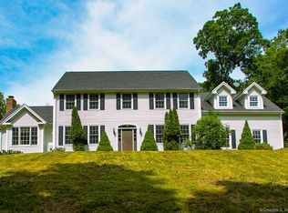 328 Southbury Rd, Roxbury, CT 06783