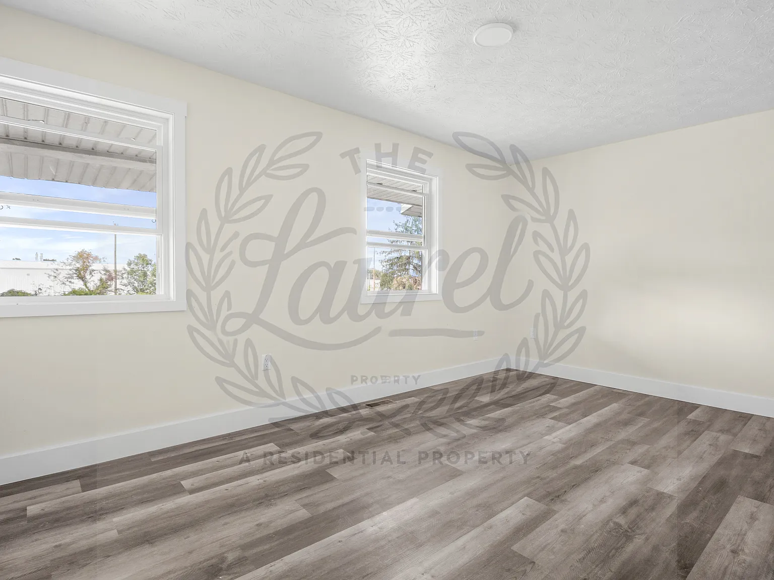 The Laurel — Photo 2