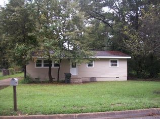 202 Massee Dr, Dothan, AL 36301