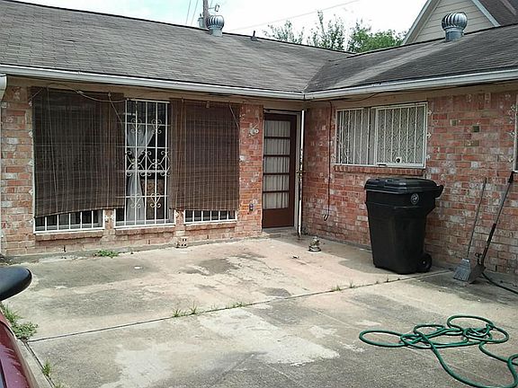 3rd image of 13226 Townwood Dr