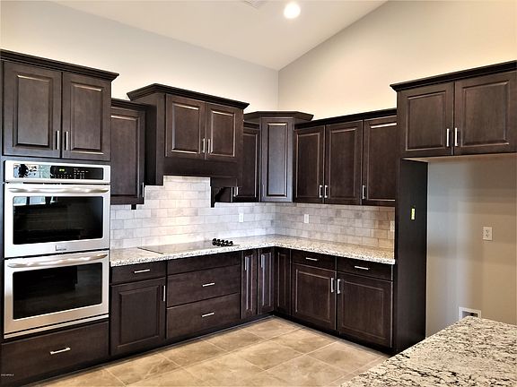 5th image of 25512 S 188th Dr