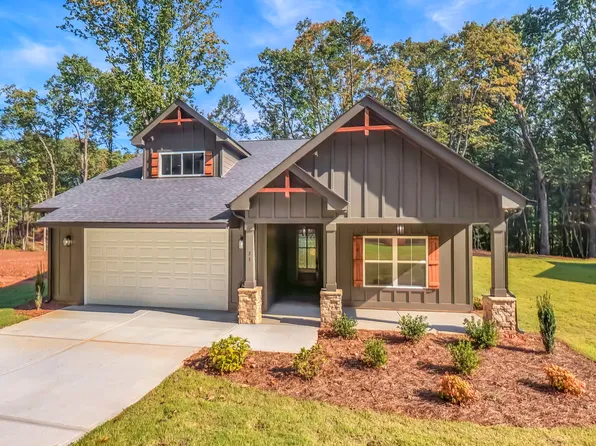 73 Hazel Ln, Bremen, GA 30110
