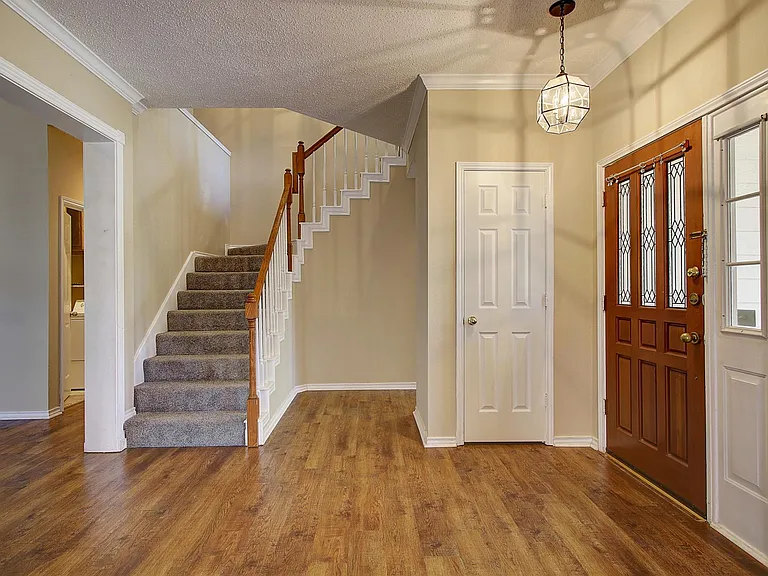 3632 Campstone Dr — Photo 2