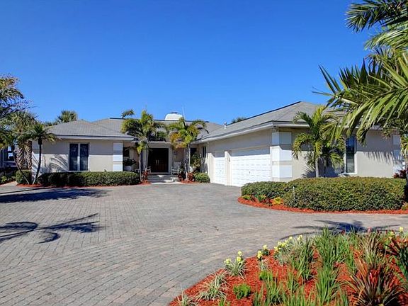 4th image of 1280 Gulf Blvd