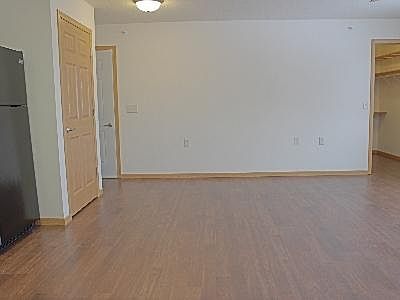 4th image of 495 E South Ave APT 3
