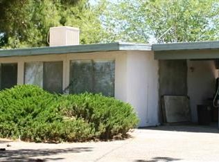 8697 3rd St, Hesperia, CA 92345