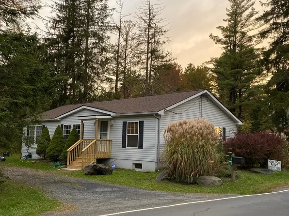 149 Route 423, Pocono Pines, PA 18350