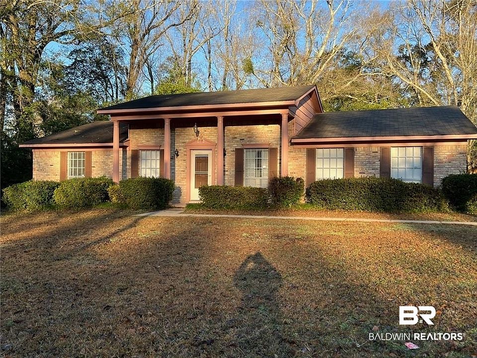 1st image of 1501 Deerwood Dr E