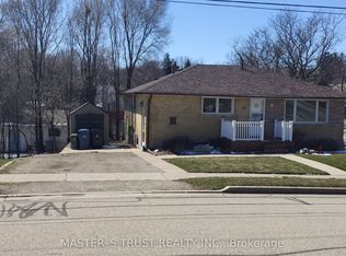 30 William St, Guelph, ON N1E5C9