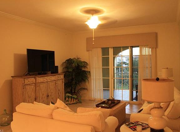 4th image of 5068 Annunciation Cir #4207