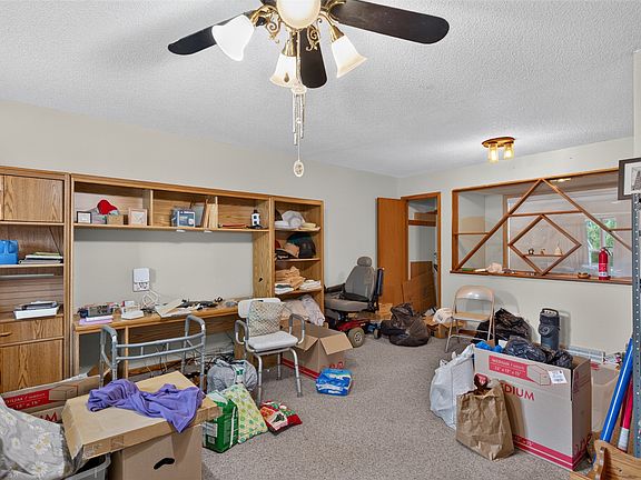 4th image of 4013 E Garden Ave
