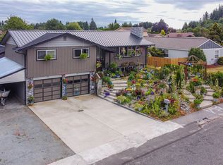 19952 Lei Garden Rd, Burlington, WA 98233