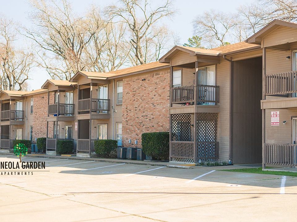 1st image of 1810 N Pacific St APT 206