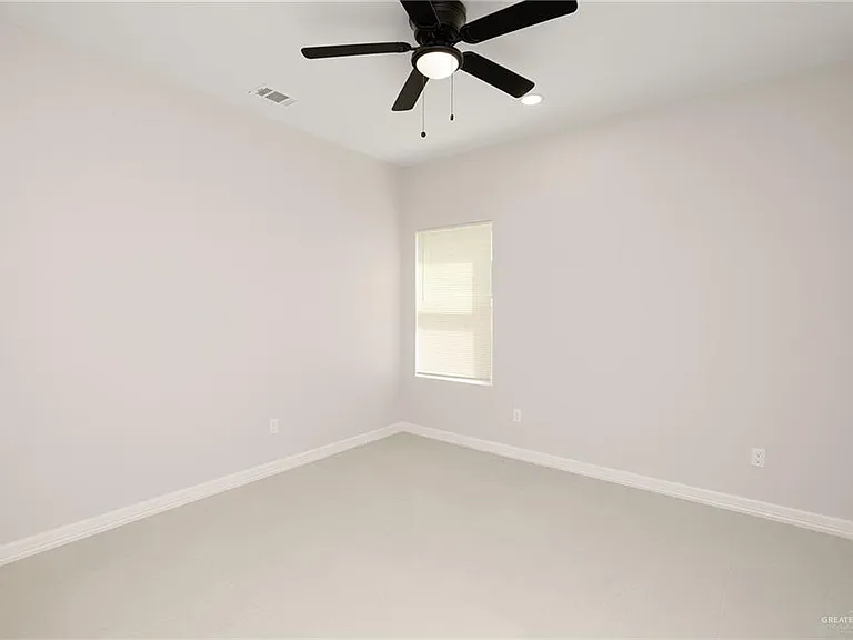 4305 Heron Ave #6 — Photo 17