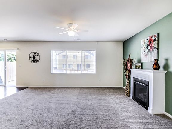 3rd image of 2029 199th St E