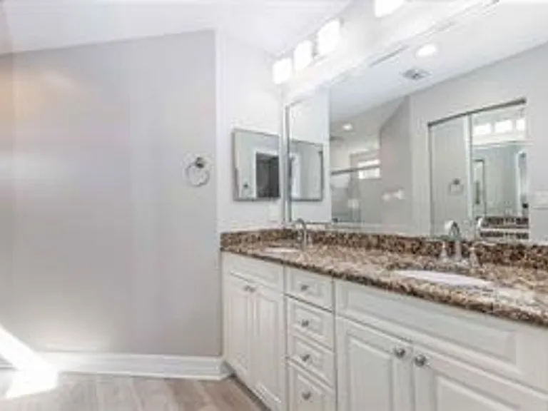 5308 Bowline Ct — Photo 11