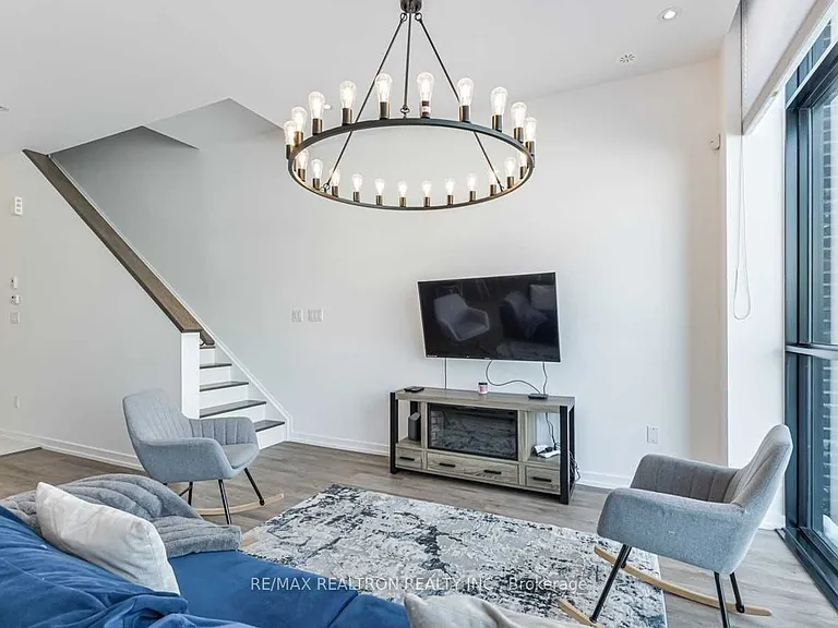 3553 Riva Ave — Photo 7