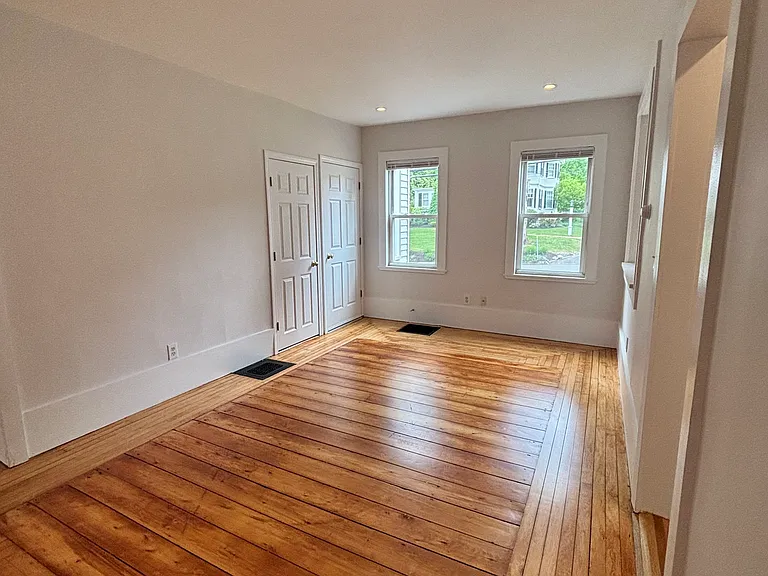 9 Elm St #1 — Photo 3