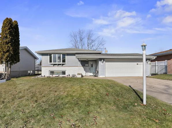 3119 100th Pl, Highland, IN 46322