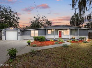 1651 Lindsey Rd, Jacksonville, FL 32221