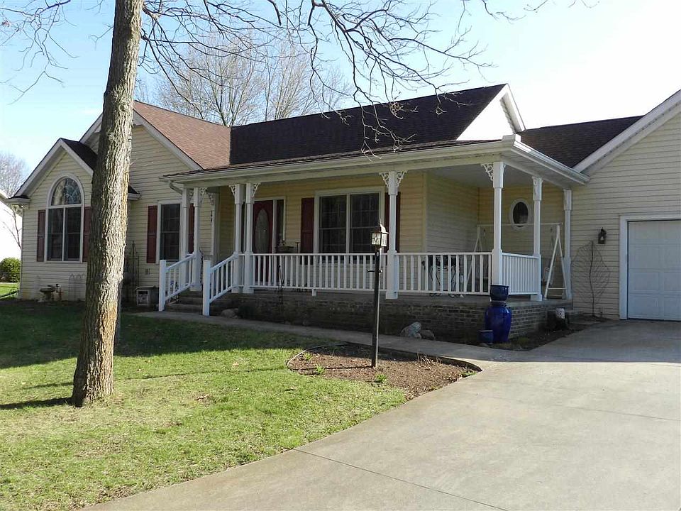 1st image of 23376 Ironwood Dr