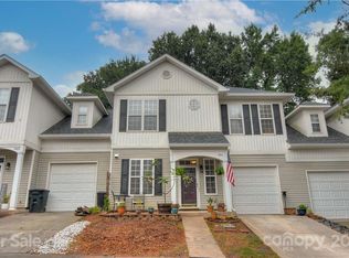 1911 Bellflower Dr, Fort Mill, SC 29715