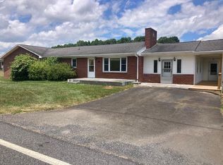 2655 Cranberry Rd, Woodlawn, VA 24381