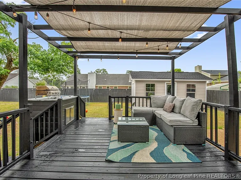 7457 Avila Dr — Photo 30