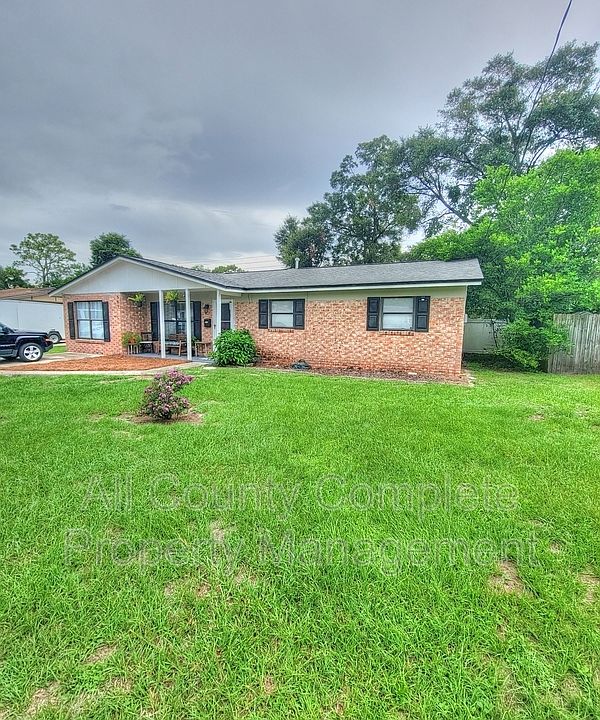 1st image of 561 Renne Dr N