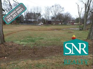 955 Hawthorn Dr, Cookeville, TN 38501