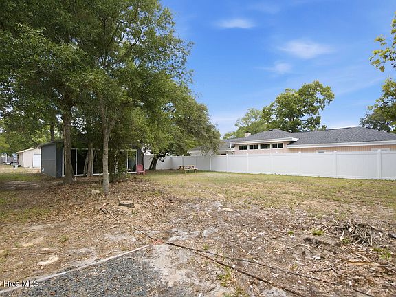 4th image of 206 E Oak Island Drive LOT 3 & P/O 5
