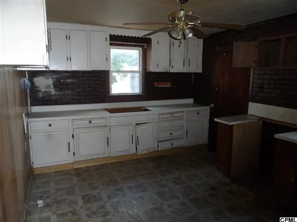 405 Sheely Ln, Mechanicsburg, PA 17050
