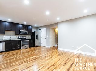 1521 W Addison St APT G, Chicago, IL 60613