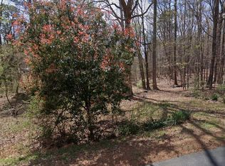 603 Old School Rd, Chapel Hill, NC 27516