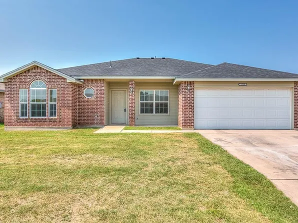 1215 Wallace Ln, San Angelo, TX 76905