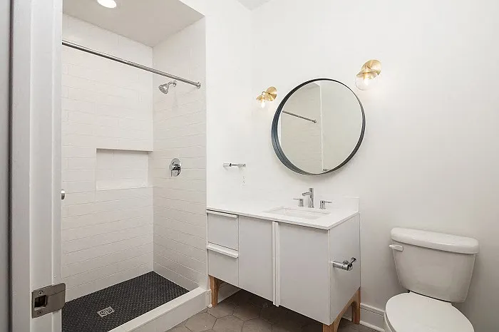 The Julian Apartments — Photo 26