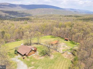 1415 S Timber Ridge Rd, Cross Junction, VA 22625