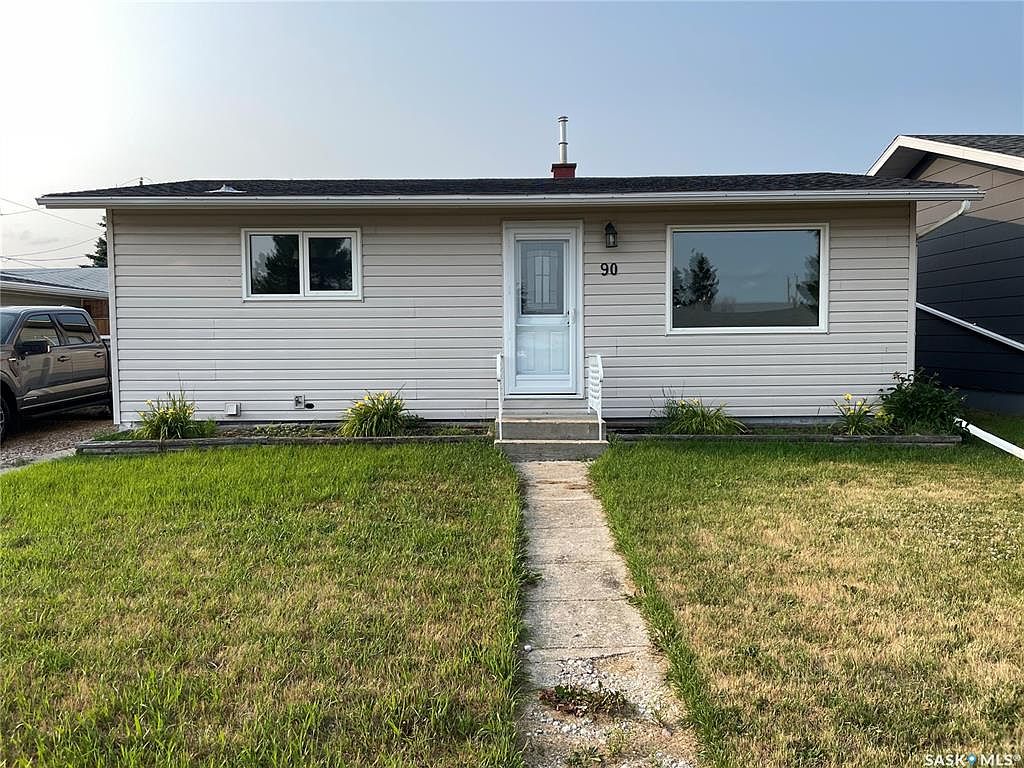 90 Roderick AVENUE, Southey, SK S0G 4P0 MLS SK937575 Zillow
