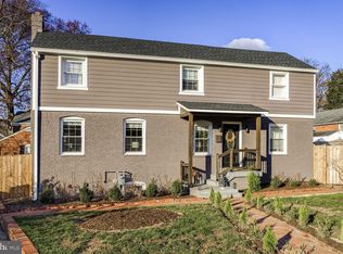 5059 26th Rd N, Arlington, VA 22207