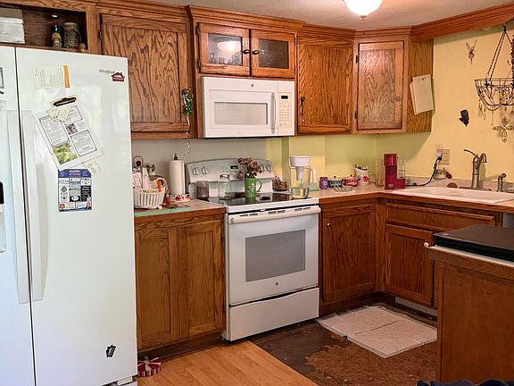 3rd image of 20335 County Road 358
